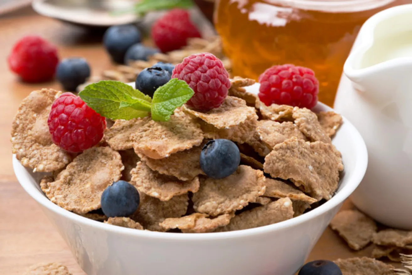 What cereal is high-fiber and low-sugar for healthy breakfast?